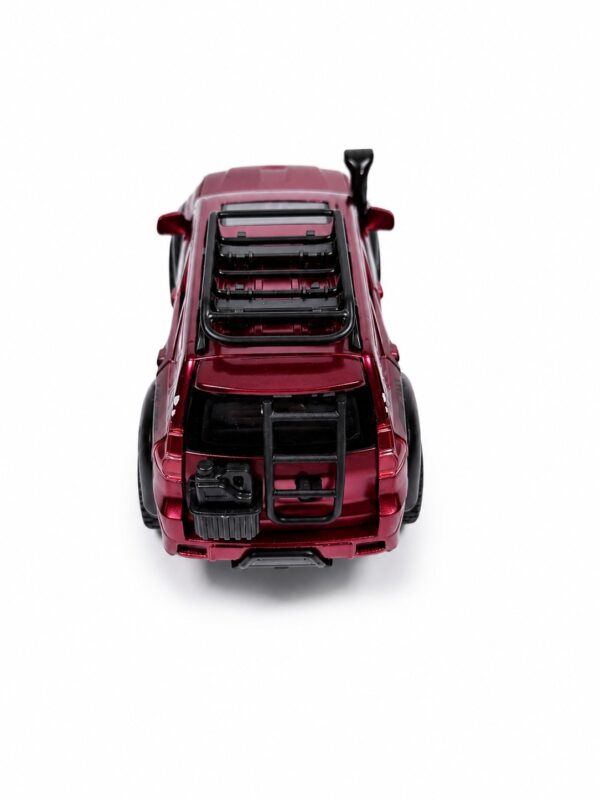 26_prado_img_2428_studio_optimized Prado Off-Road 1:24 Die-Cast Model SUV with Lights & Sound