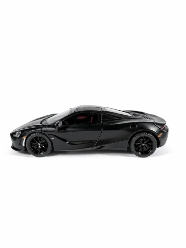 McLaren 720S 1:24 Scale Model Car – Black & White