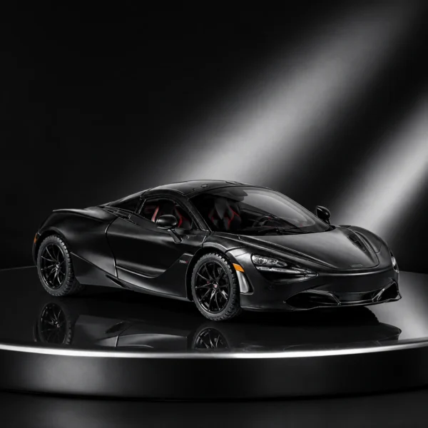 McLaren 720S 1:24 Scale Model Car – Black & White